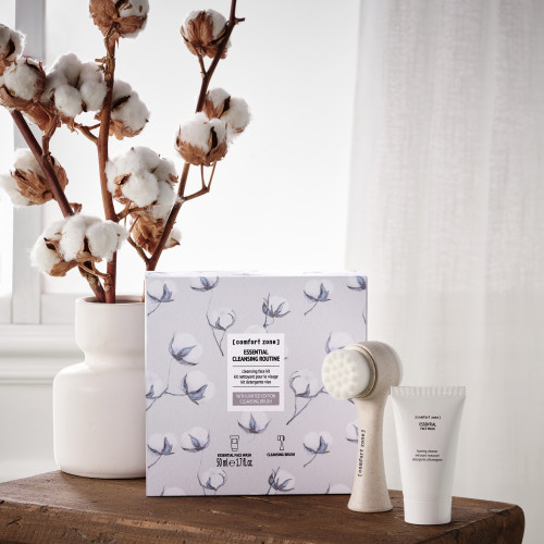 ESSENTIALS CLEANSING ROUTINE
